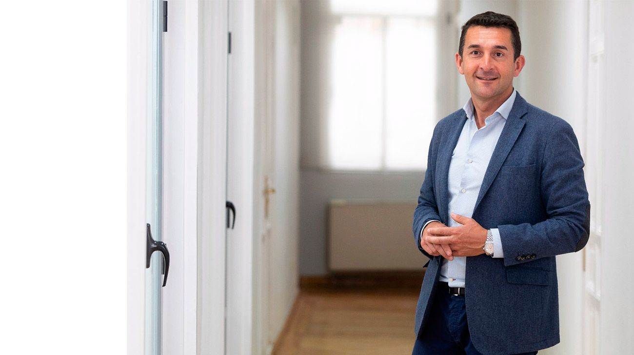Tomás Santa Cecilia, psicólogo consultor en Madrid
